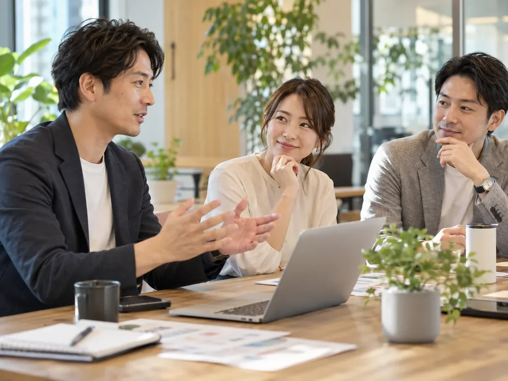少人数から福利厚生の導入を検討する職場のイメージ